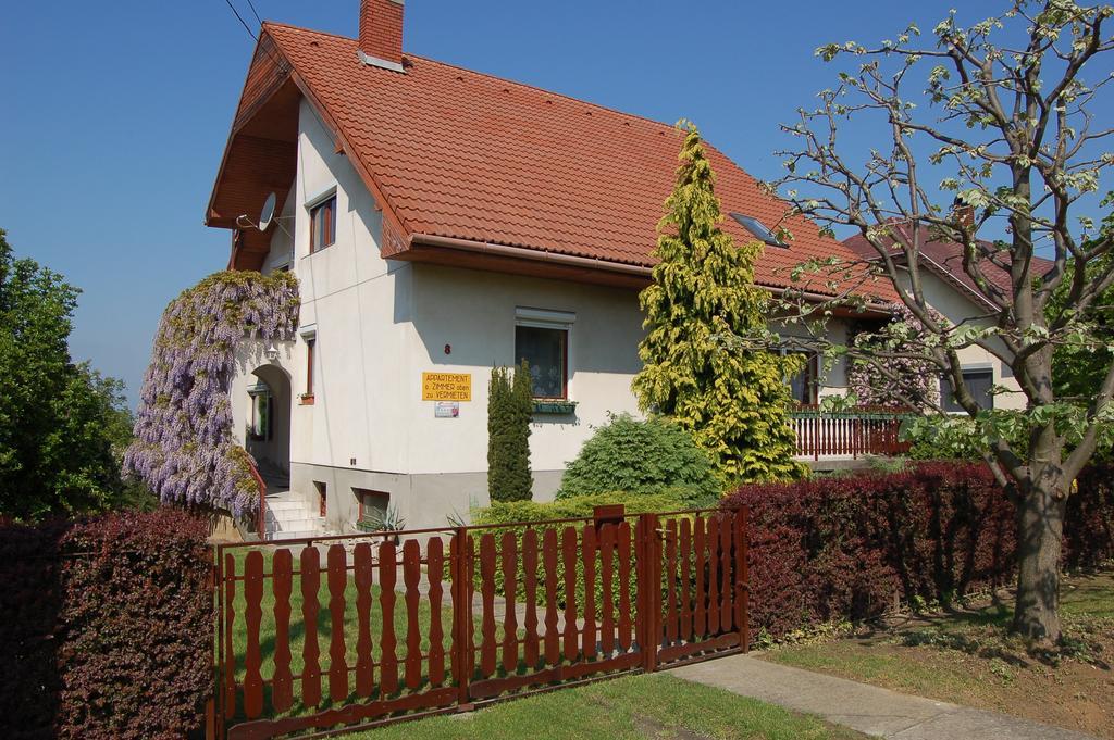Ferienwohnung Szalai Vendeghaz Cserszegtomaj Zimmer foto